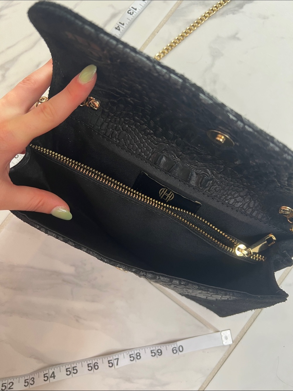 House of Harlow Black Croc-Embossed Shoulder Bag with Gold Chain - Picture 5 of 7
